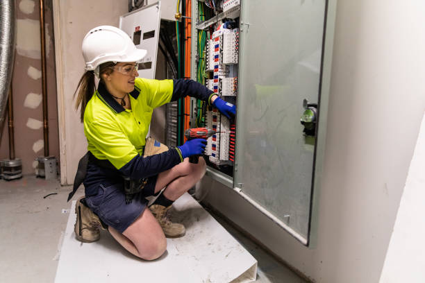 Best Circuit Breaker Repair  in West Buechel, KY